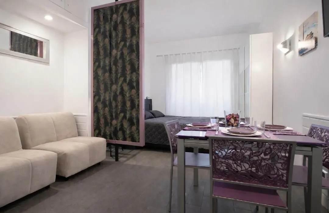 Saint Peter Basilica 200M- 2Br -2Ba -Sleeps 6-1